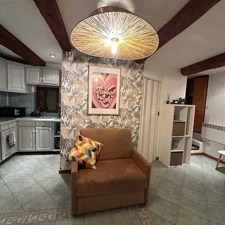Brin Damour Apartment